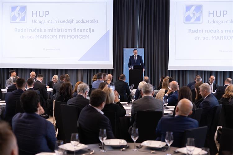 Slika /slike/Vijesti2025/8 dio/Radni ručak_HUP.jpg